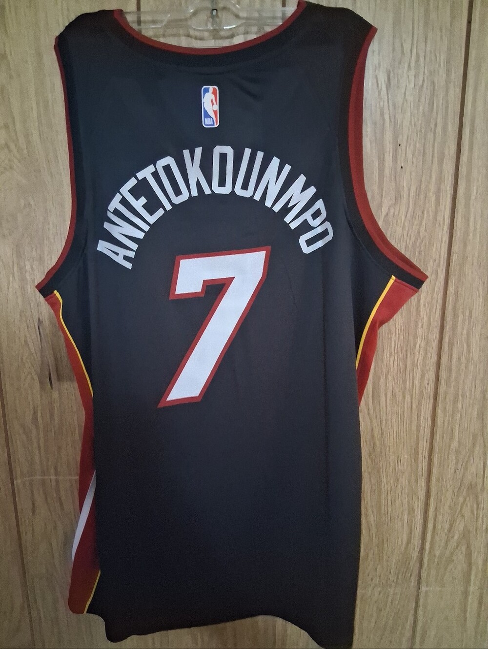 Mystery Sports Card With Giannis Antetokounmpo Miami Heat Icon XXL Jersey